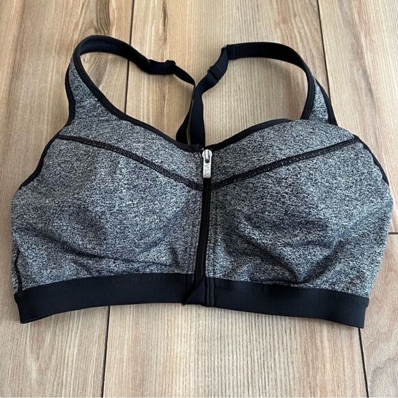 Victorias Secret VSX Sport Front Zip Close Underwire Black Gray Sports Bra‎ 34D - Picture 1 of 6